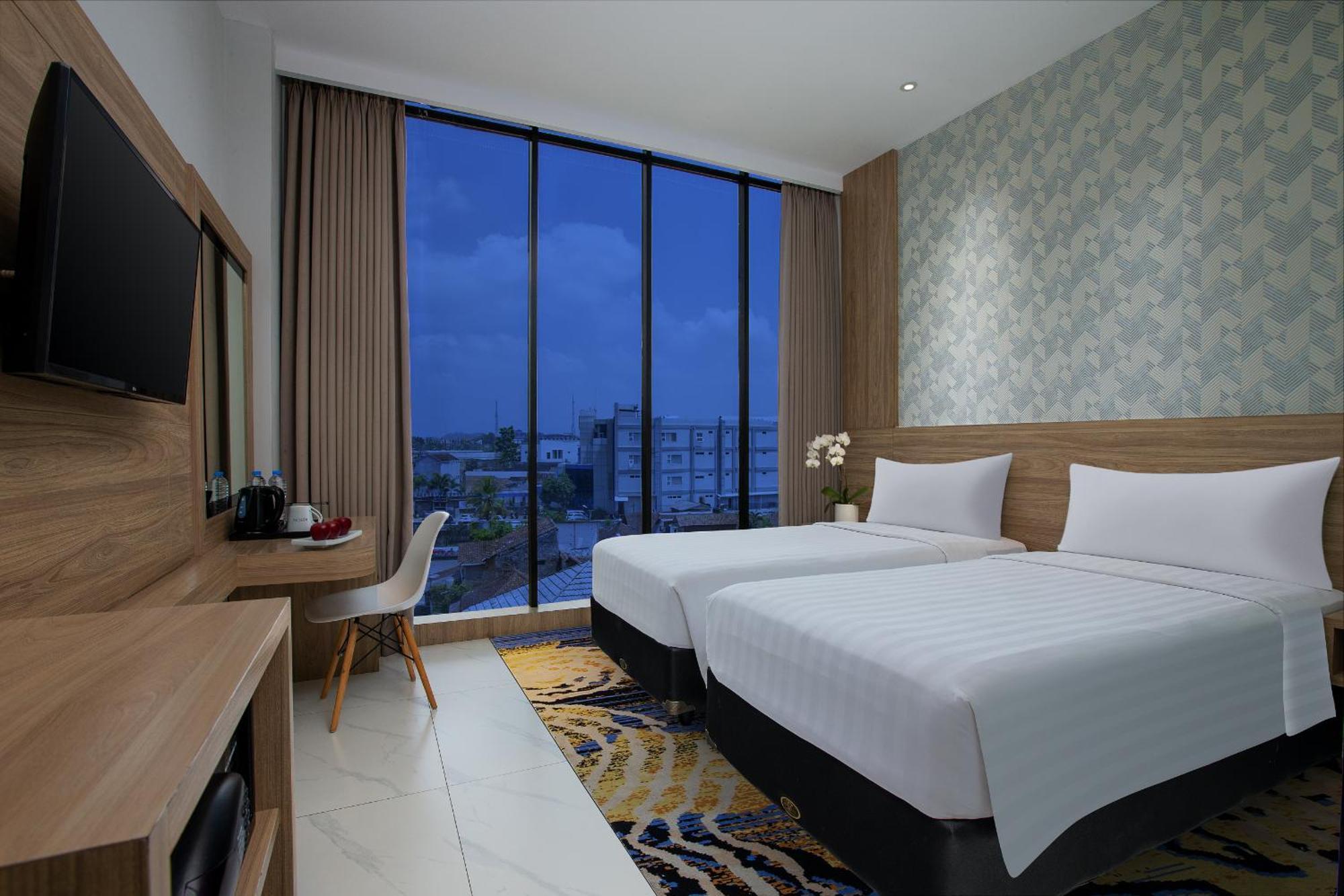 Aston Inn Tasikmalaya Buitenkant foto